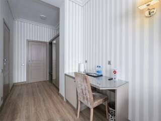 Гостиница Ка Роял Домодедово Семейный полулюкс с 2 двуспальными кроватями-10