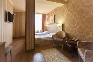Гостиница КА Роял Домодедово Стандартный двухместный номер с 2 отдельными кроватями-7